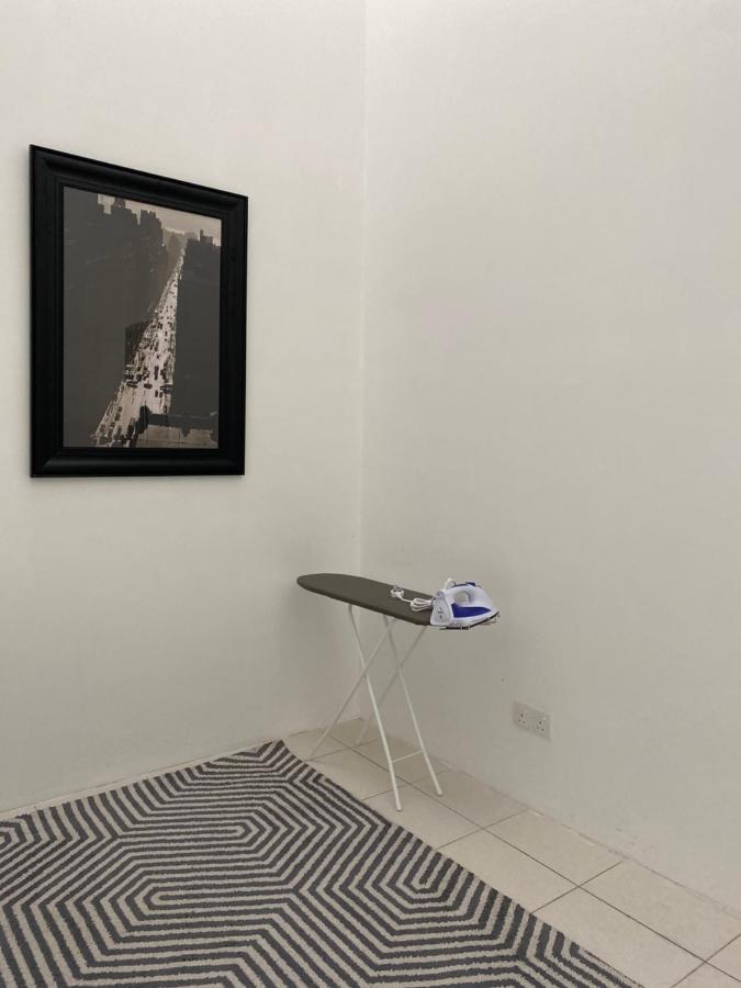 Cempaka Homestay Soga Perdana Batu Pahat Exterior photo