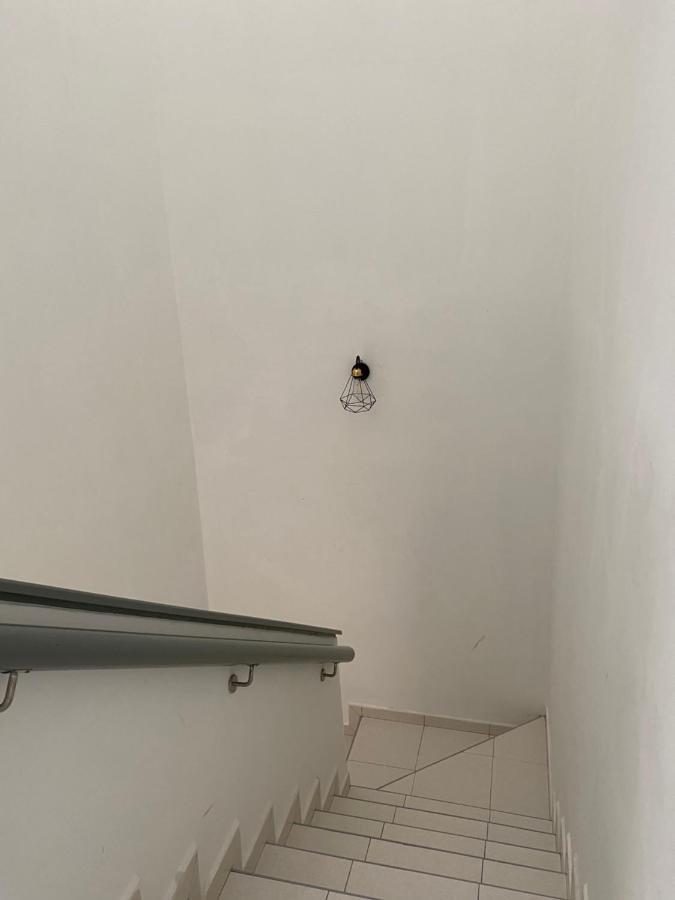 Cempaka Homestay Soga Perdana Batu Pahat Exterior photo
